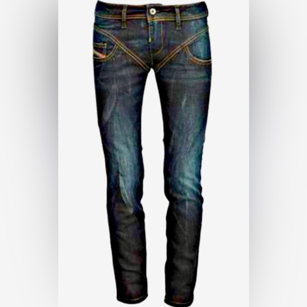 DIESEL 🇮🇹 BREAZE 🇮🇹 SKINNY
++UNIQUE++Size: 26x32